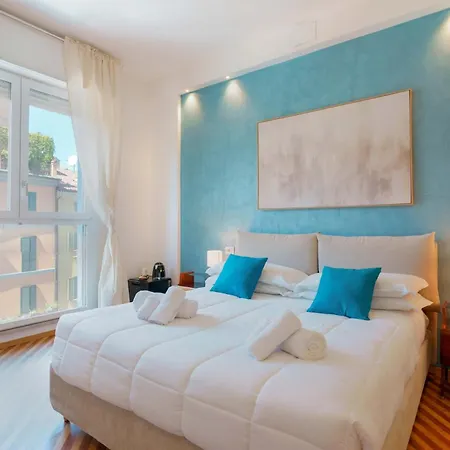 Nettuno Boutique - Historic Centre 4* Bologna