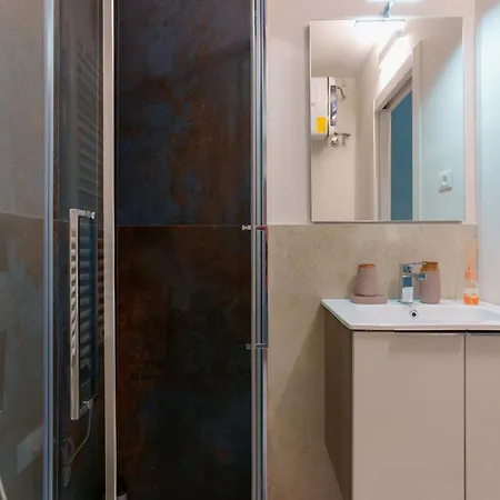 Nettuno Boutique - Historic Centre Guest house Bologna