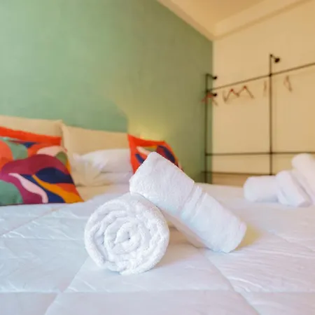 Guest house Nettuno Boutique - Historic Centre